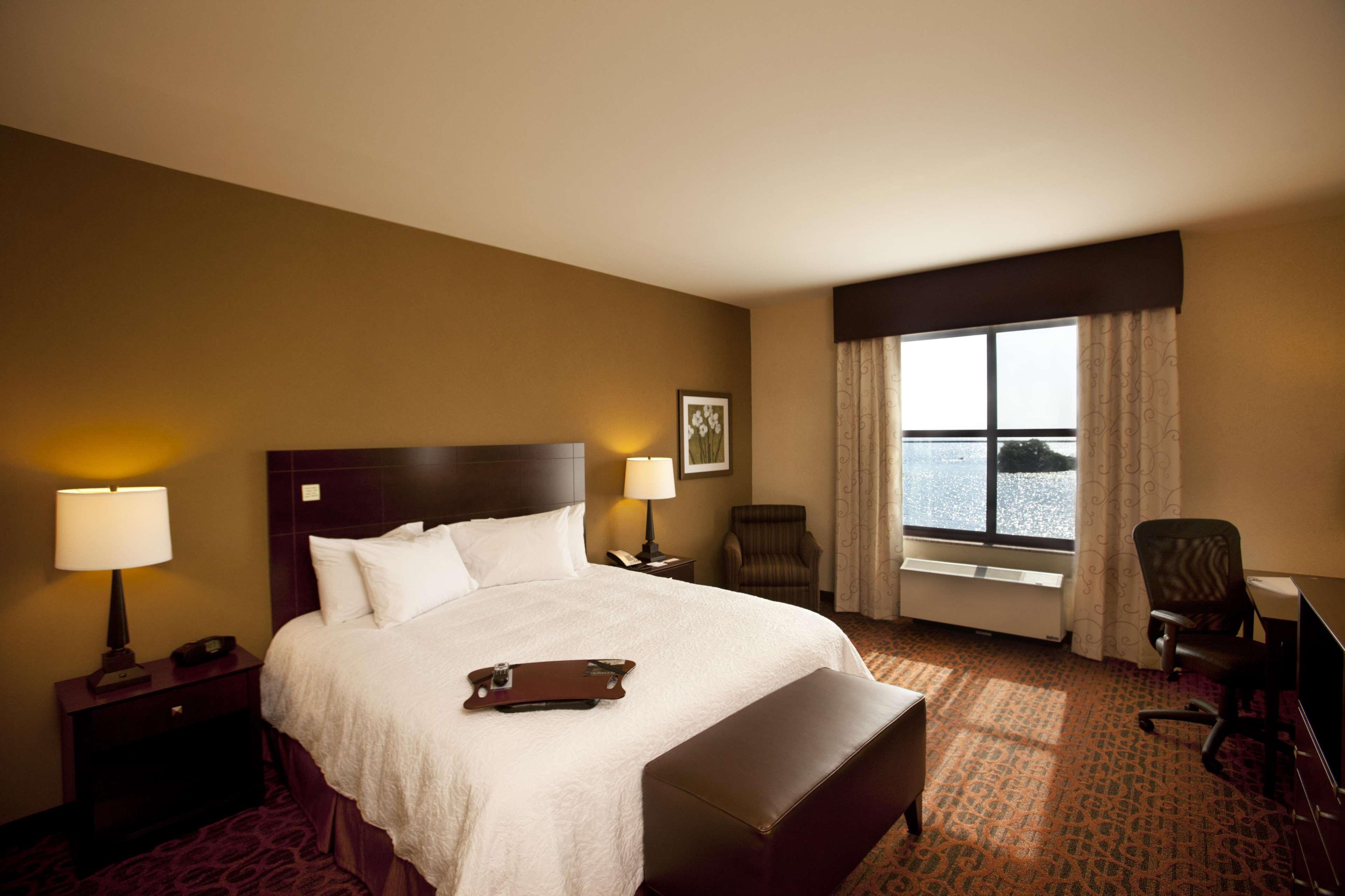 Hampton Inn Marquette-Waterfront Dış mekan fotoğraf